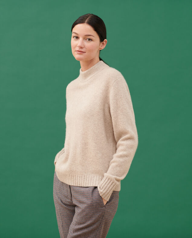 Jersey de cachemir con cuello alto