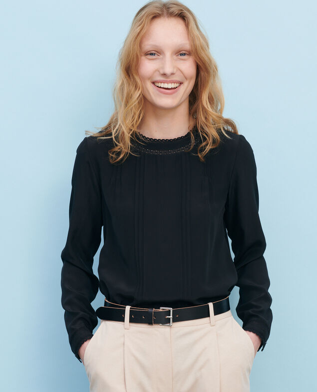 Blusa fluida de seda y encaje Black beauty Nargut