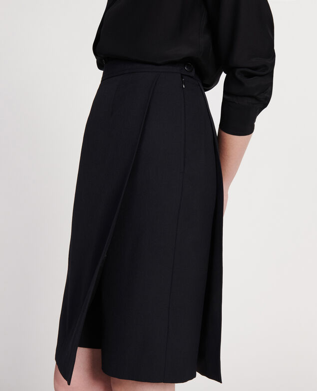Falda tipo bermudas  Black beauty