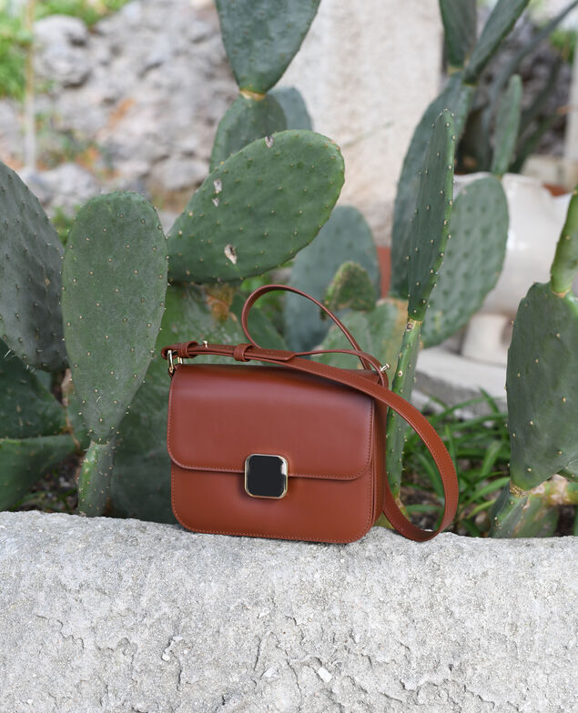VIC - bolso caja de cuero