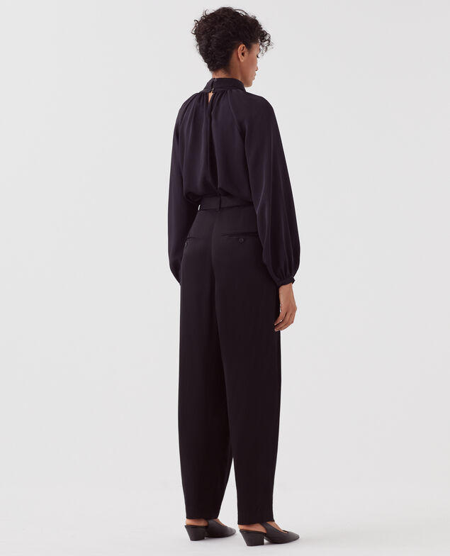 Pantalón fluido satinado H091 black beauty