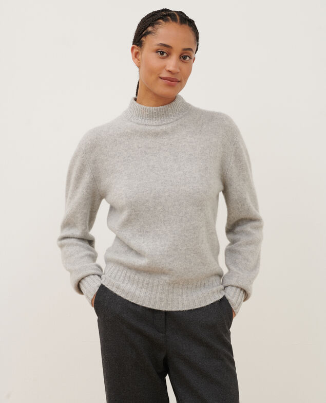 Jersey de cachemir con cuello alto A020 light grey knit 3wju112w24