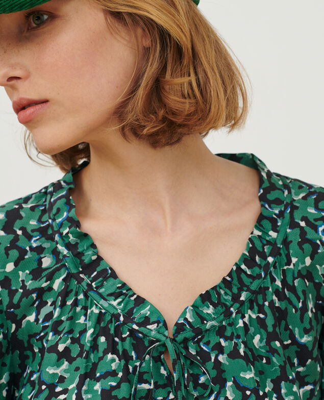 Blusa estampada fluida