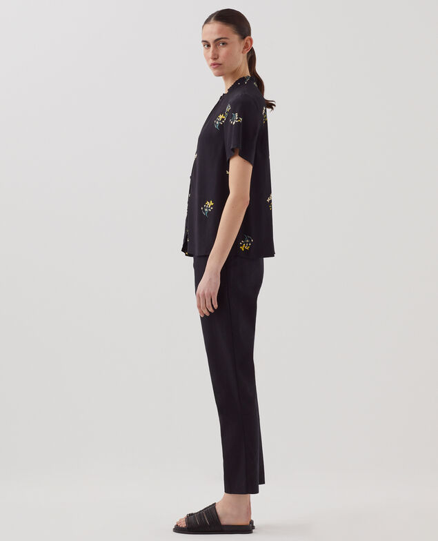 Camisa fluida de manga corta J091 fl bouquet black