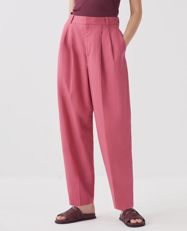 Pantalón con pinzas J130 baroque rose