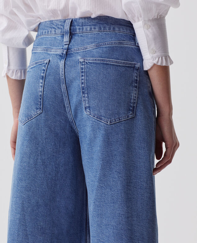 JEANETTE - Jeans anchos J621 light blue