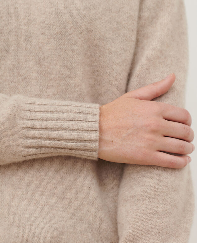 Jersey de cachemir con cuello alto
