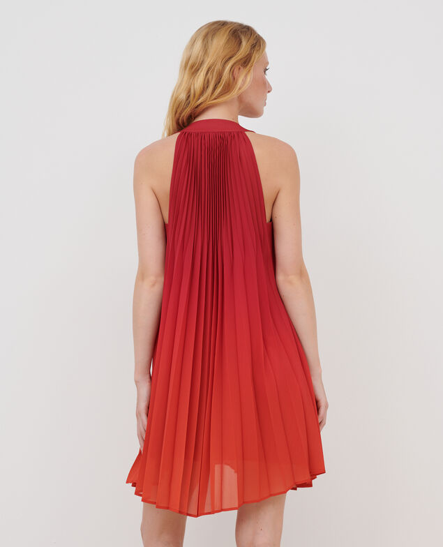 Vestido plisado fluido