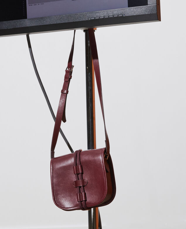 Pequeño bolso bandolera de cuero Cabernet Peretbelair