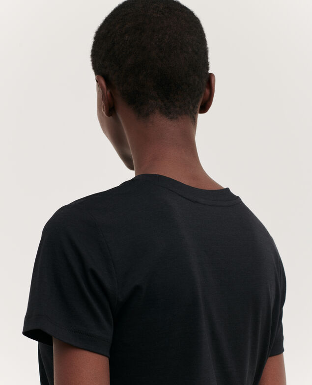 Camiseta fluida con cuello redondo