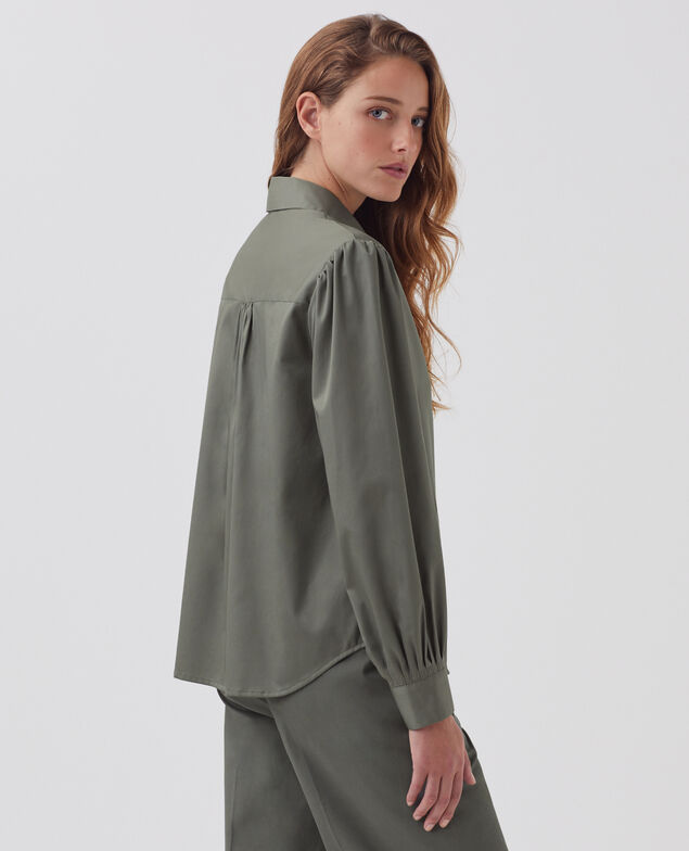 Camisa de algodón satinado J560 basil dark green