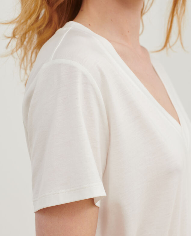 LÉA - Camiseta fluida con cuello de pico