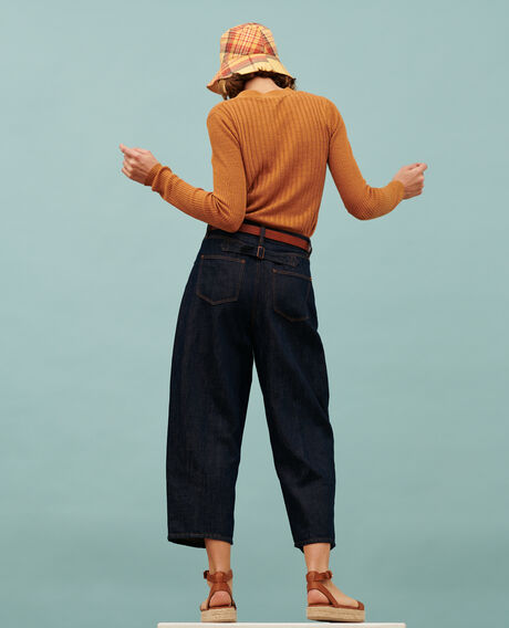 PEGGY - Pantalón carrot de tela denim