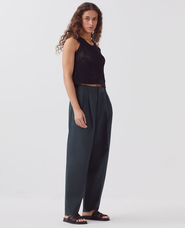 Pantalón con pinzas J690 blueberry