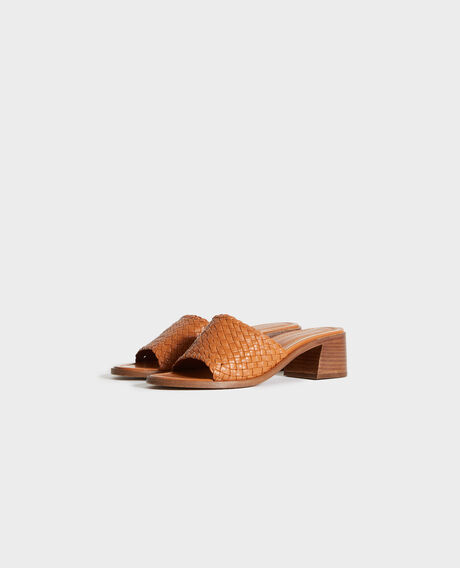 Sandalias de piel con tacón 31 beige 2ss22353