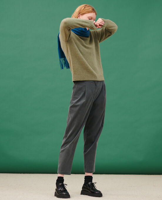 Pantalón de terciopelo 8817 58 DARKGREEN
