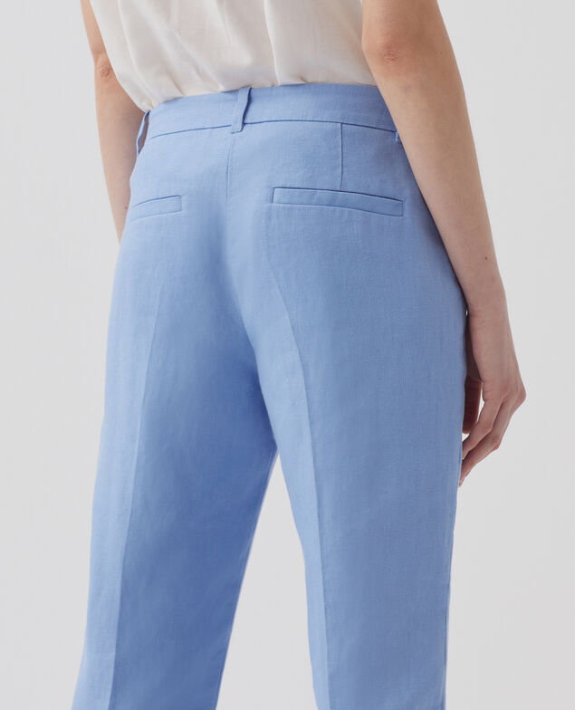 MARGUERITE - Pantalón cigarette de lino H612 bel air blue