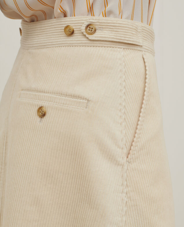 Falda corta de pana 7107c 02 white