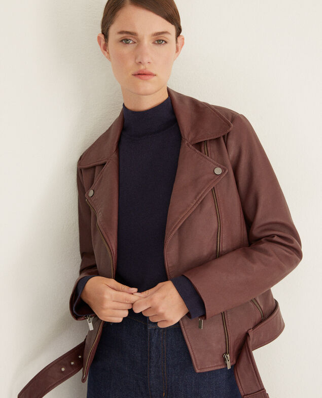 Chaqueta atemporal de cuero  Decadente chocolate