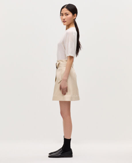 Falda corta cruzada H013 gardenia