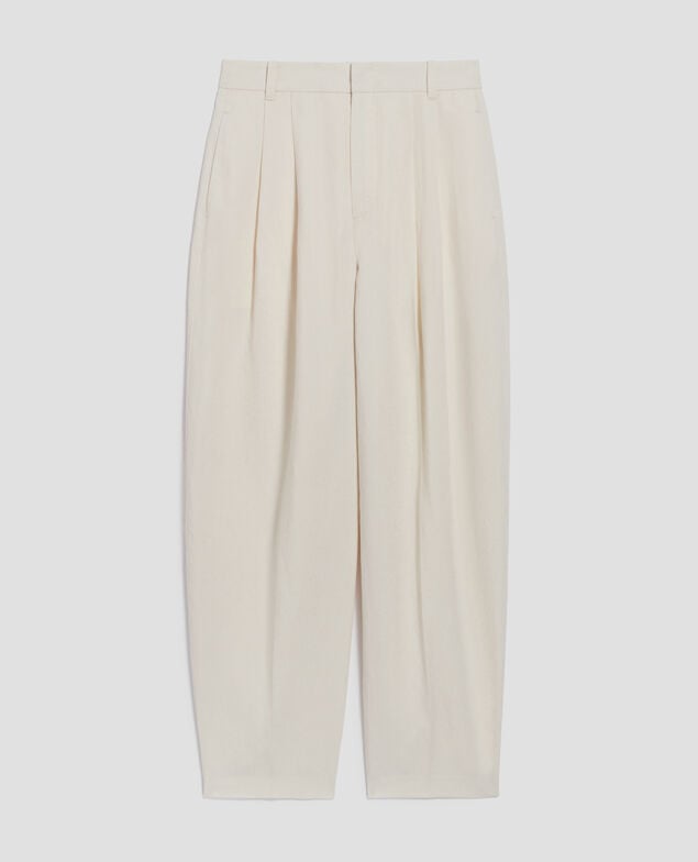 Pantalón con pinzas J314 beige