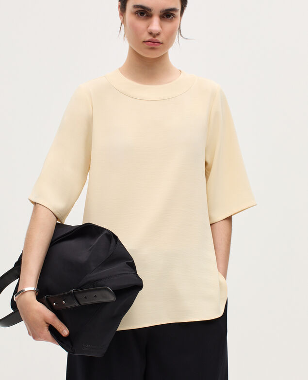Top de crepé satinado K300 ecru beige