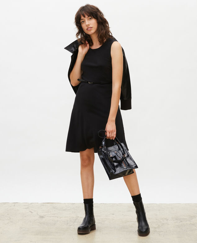 Vestido de seda sin mangas cortado al bies. Black beauty