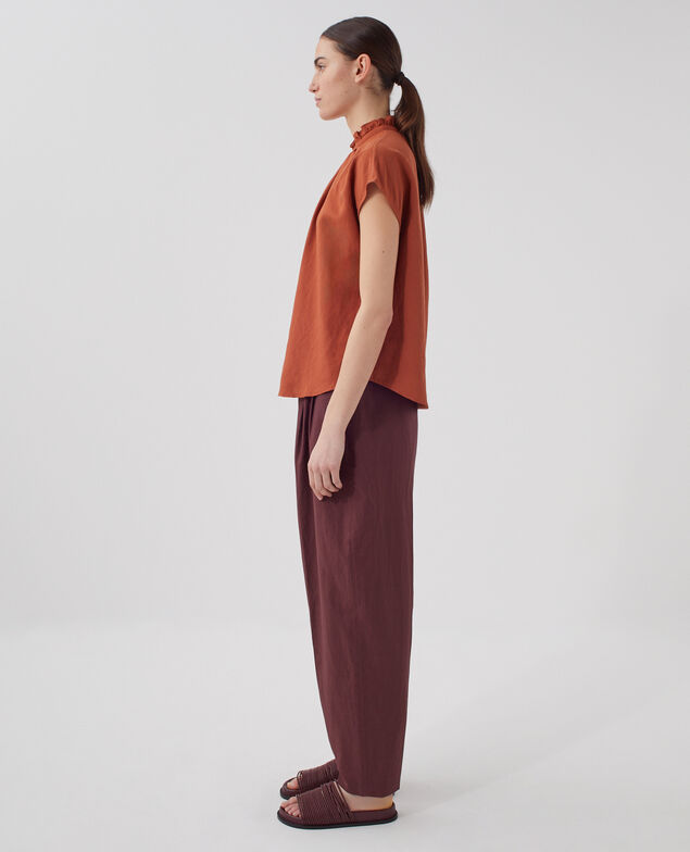 Camisa sin mangas con cuello de volantes U260 orange