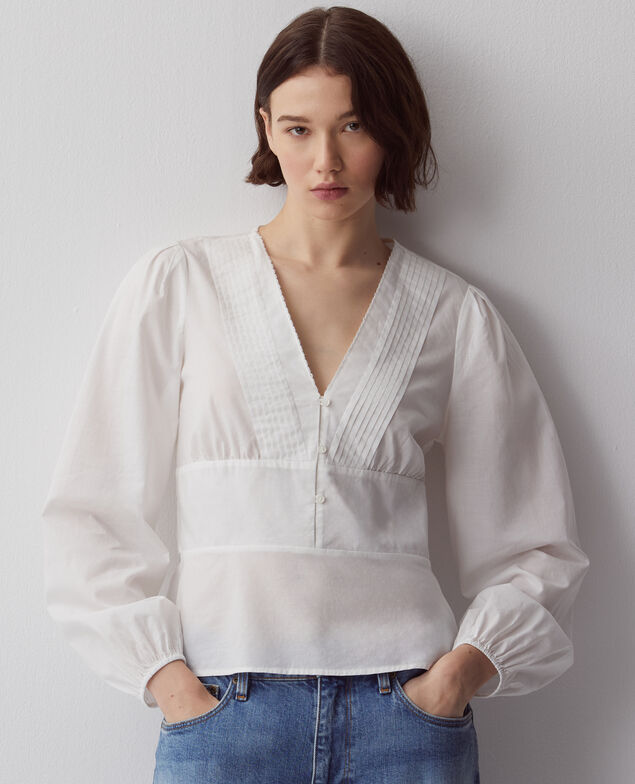 Blusa de algodón y cuello en pico H013 gardenia