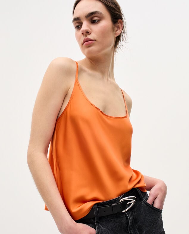 Top satinado con tirantes finos K240 apricot orange