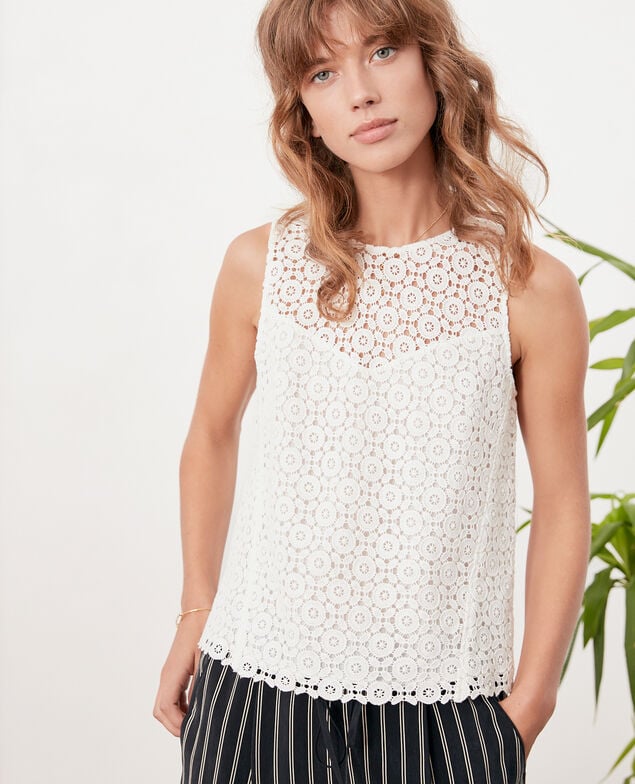 Top con bordado inglés Off white