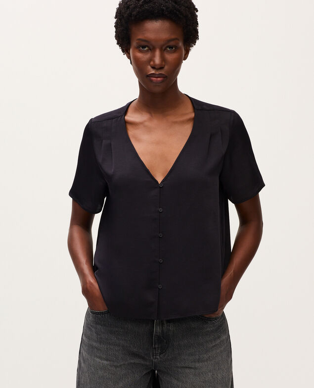 Blusa fluida con cuello de pico H091 black beauty