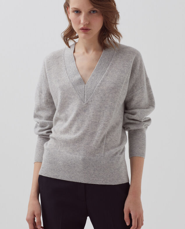Jersey con cuello de pico de cachemir I020 ashen gray
