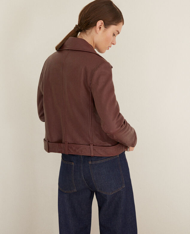 Chaqueta atemporal de cuero  Decadente chocolate