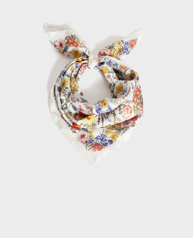 Foulard cuadrado de seda Gardenia