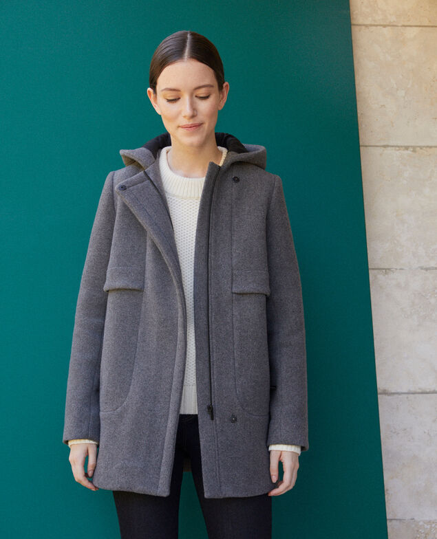 Abrigo con capucha  Gris
