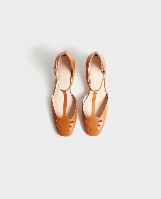 Zapatos salomé de piel Camel
