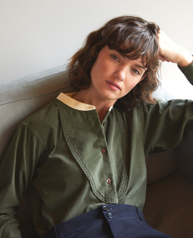 Camisa de terciopelo con cuello mao Verde