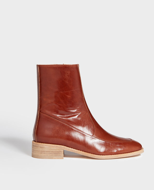 Botas ajustadas de cuero Camel