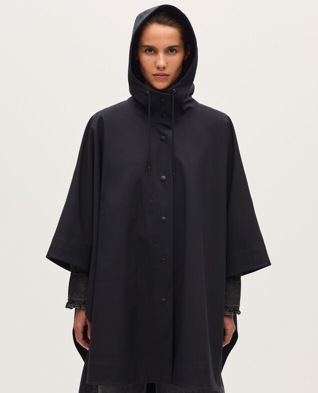 Capa impermeable con capucha H091 black beauty