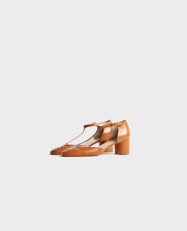 Zapatos salomé de piel Camel