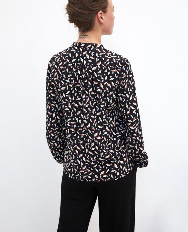 Blusa con cuello tunecino Negro