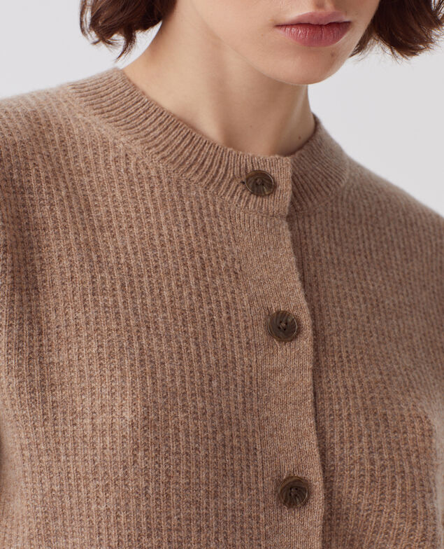 Cárdigan de lana U321 beige