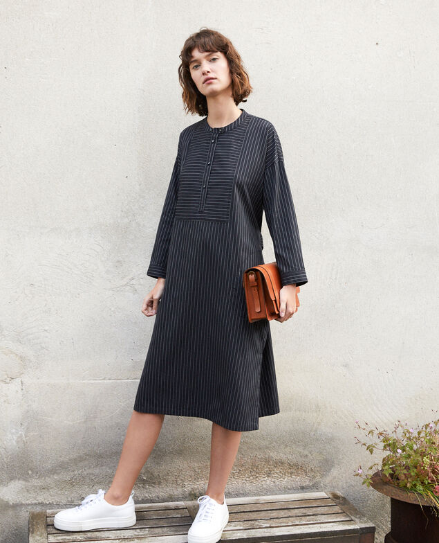 Vestido cuello mao Negro