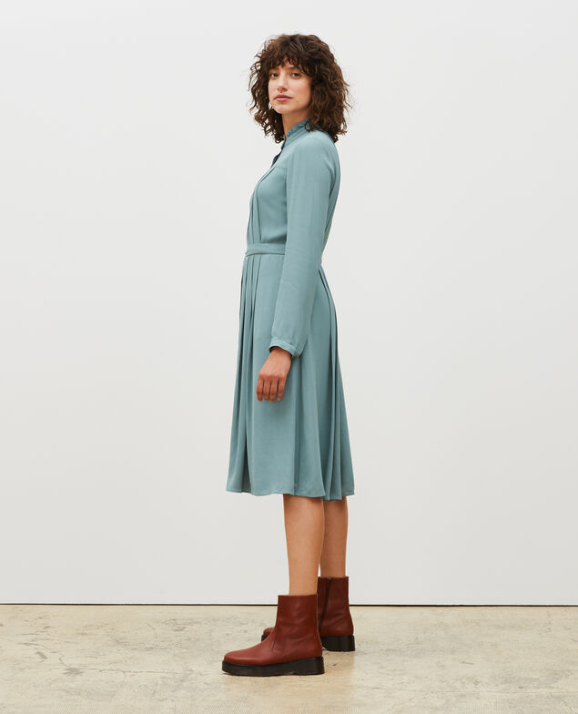 Vestido plisado con cinturón  Treillis