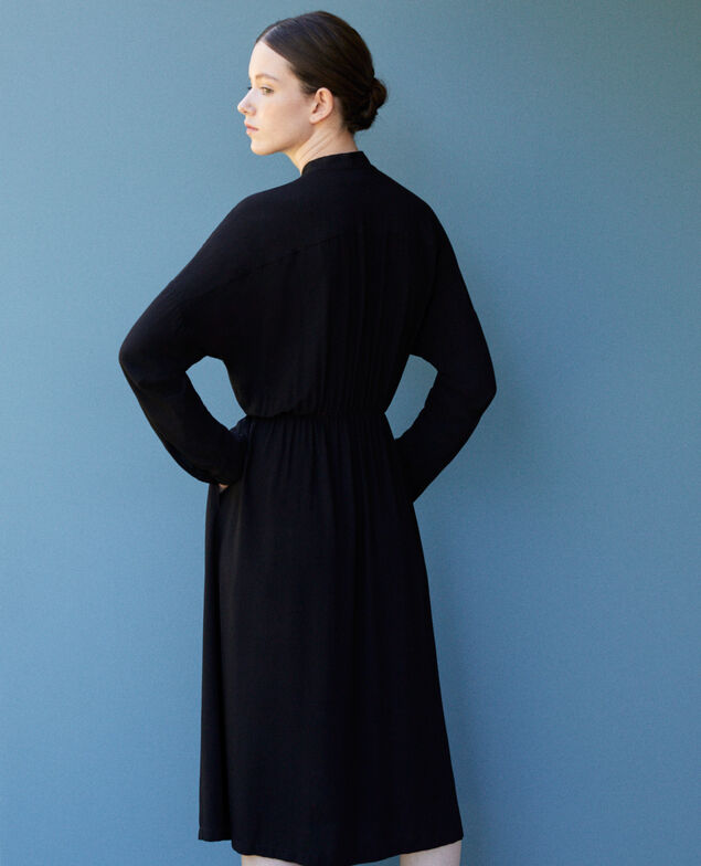 Vestido midi Negro
