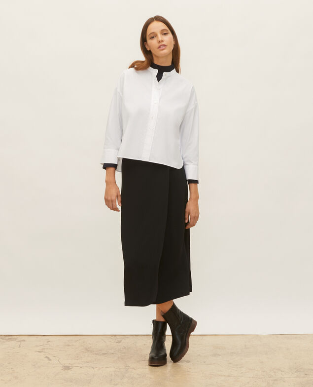 Camisa sin cuello de popelina de algodón. Optical white
