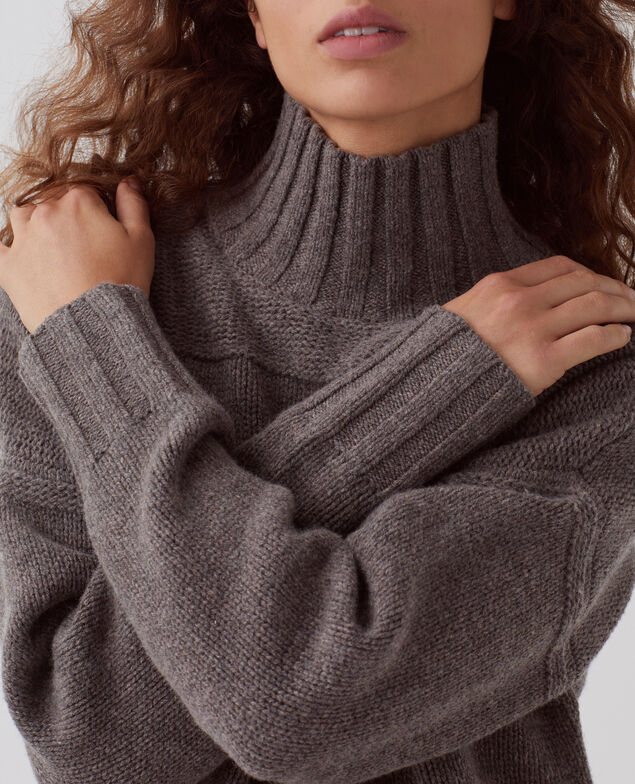 Jersey de lana con cuello alto I040 steeple gray
