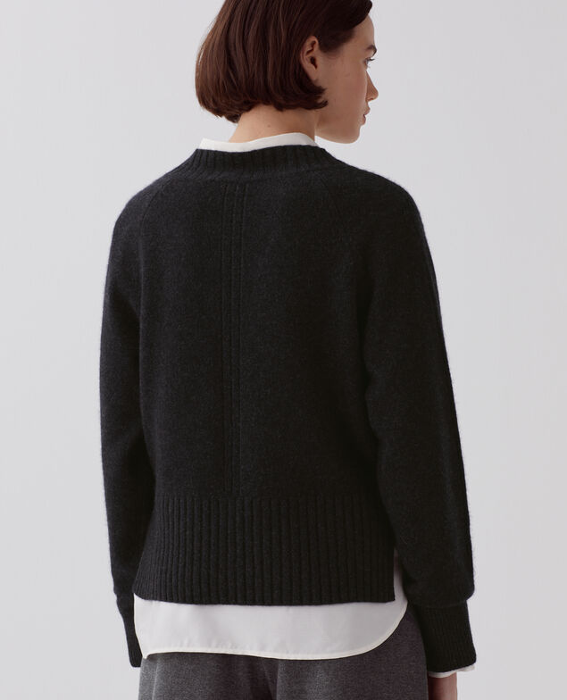 Jersey con cuello de pico de cachemir I080 moonless gray