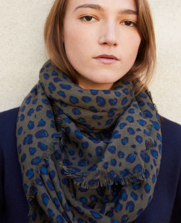 Pañuelo estampado de lana Blue leopard olive night